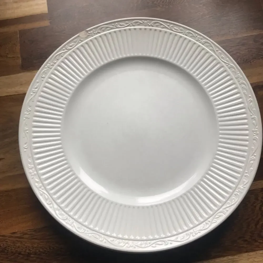 Mikasa Italian Countryside Dinner White Plates Set of 2 Y2K